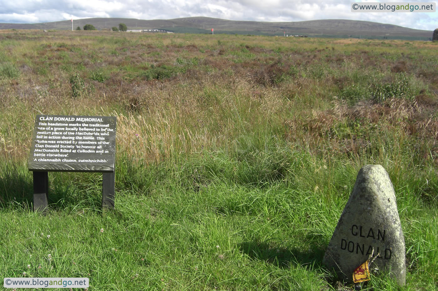 Culloden - Clan Donald mass grave memorial